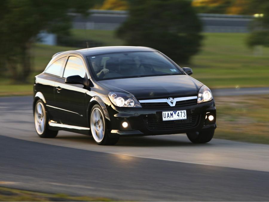  Holden Astra SRi Turbo 3-Door 2007 года  (фото 2 из 15)